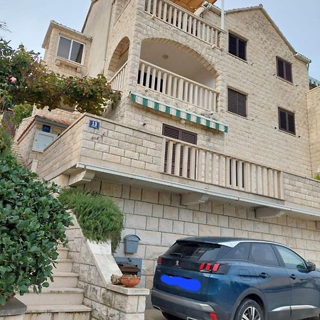 Apartments Pavao Postira Exterior photo